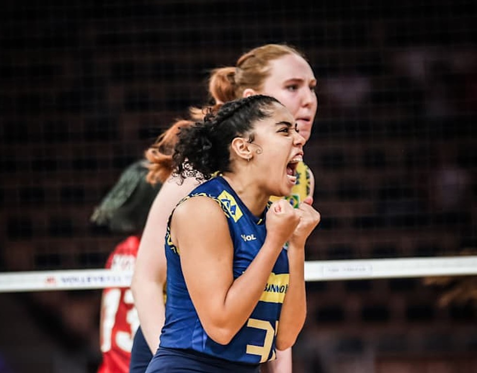 Marcelleascendeuà Dicularidadena Seleção-foto: Divulgação/fivb