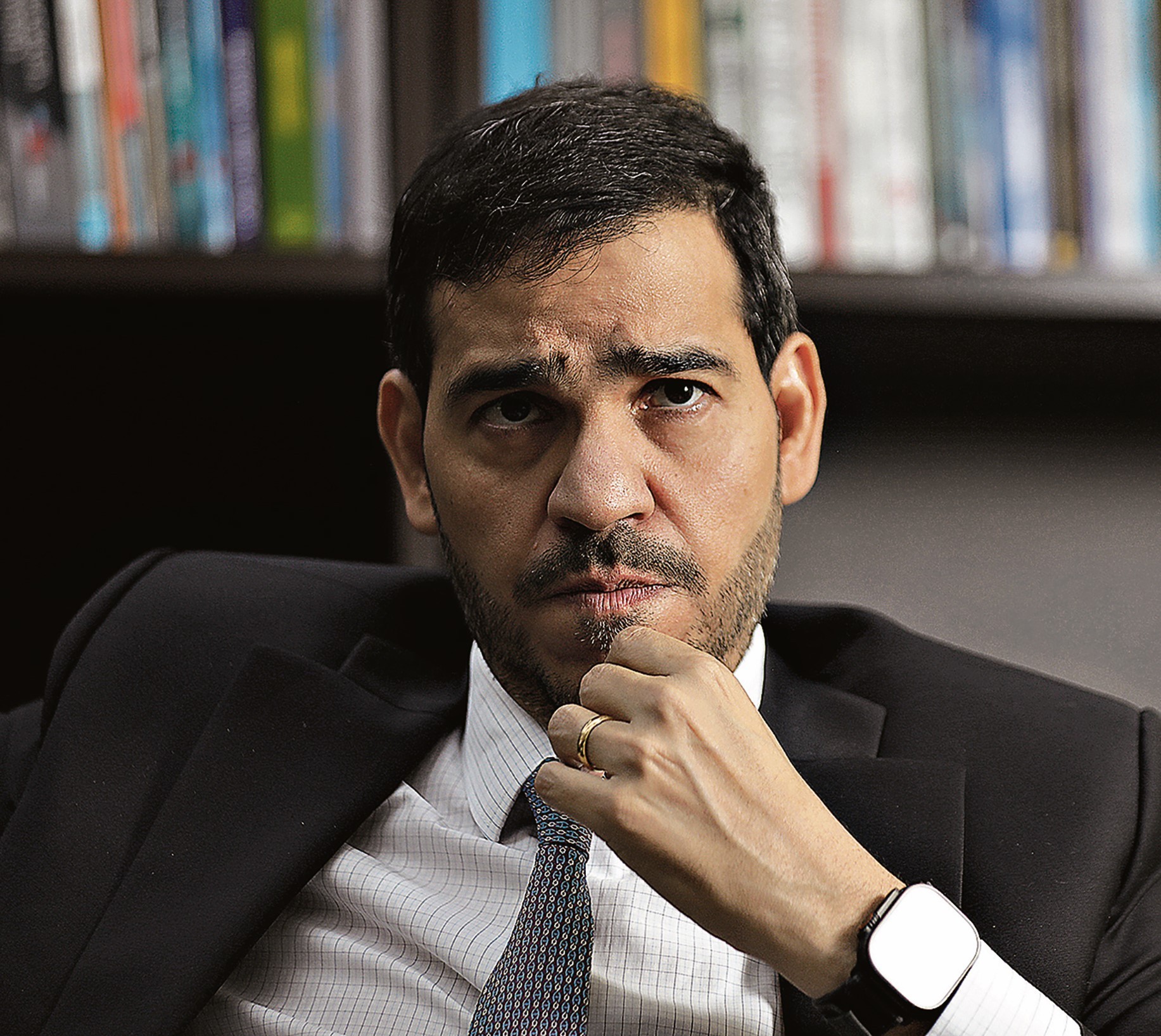 Do aborto a banheiro para trans, Messias tenta se equilibrar em pautas que opõem PT e evangélicos em campanha para STF