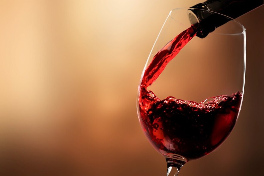 Vinho belga de R$ 13 considerado o 'pior do mercado' ganha competição internacional