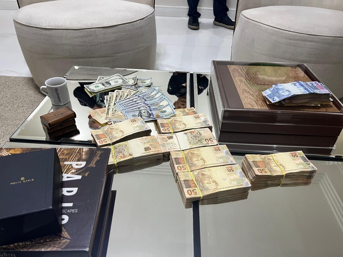 Operação da PF prende presidente da Escola de Samba Império de Casa ...