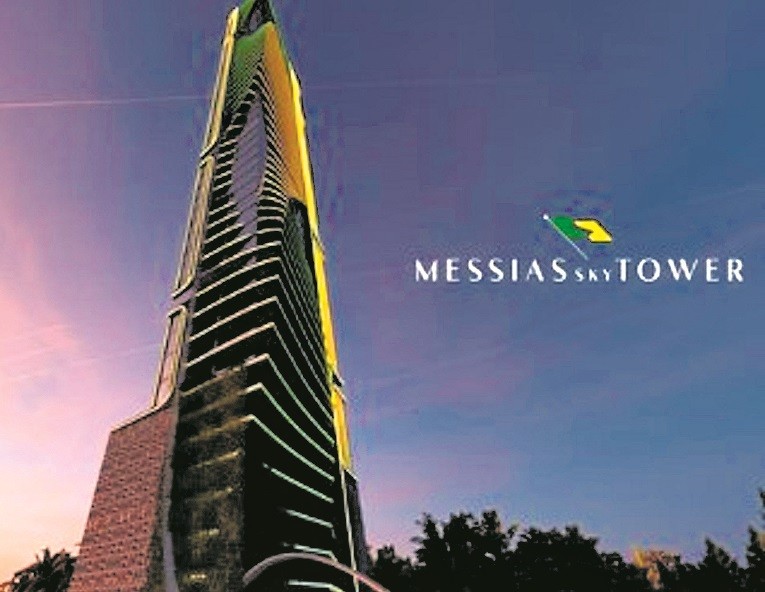 'Messias Sky Tower': empresários sofrem para tirar do papel arranha-céu de luxo que homenageia Bolsonaro em praia de SC