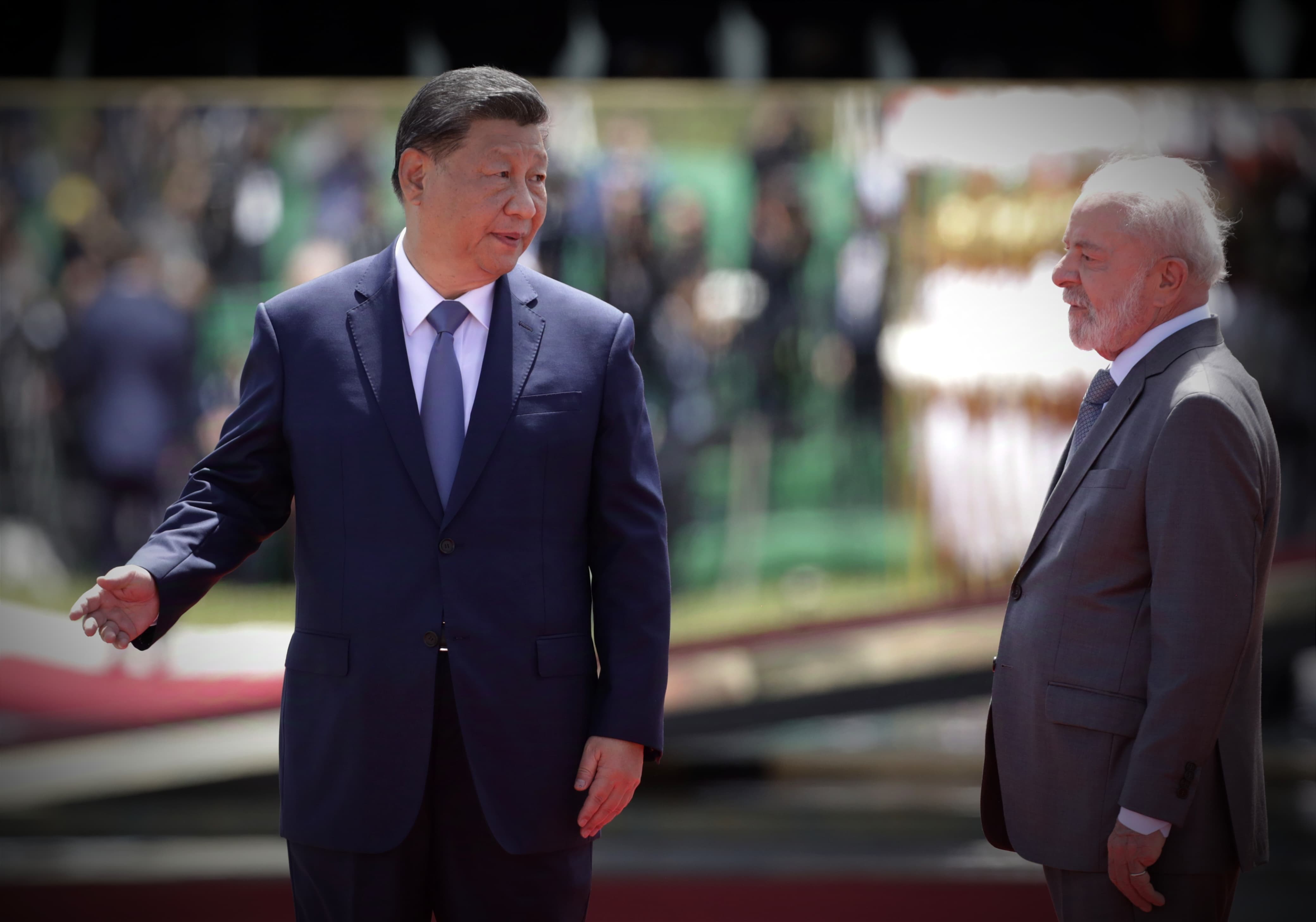 Veja a lista dos 37 acordos assinados entre o Brasil e a China durante a visita de Xi Jinping a Brasília