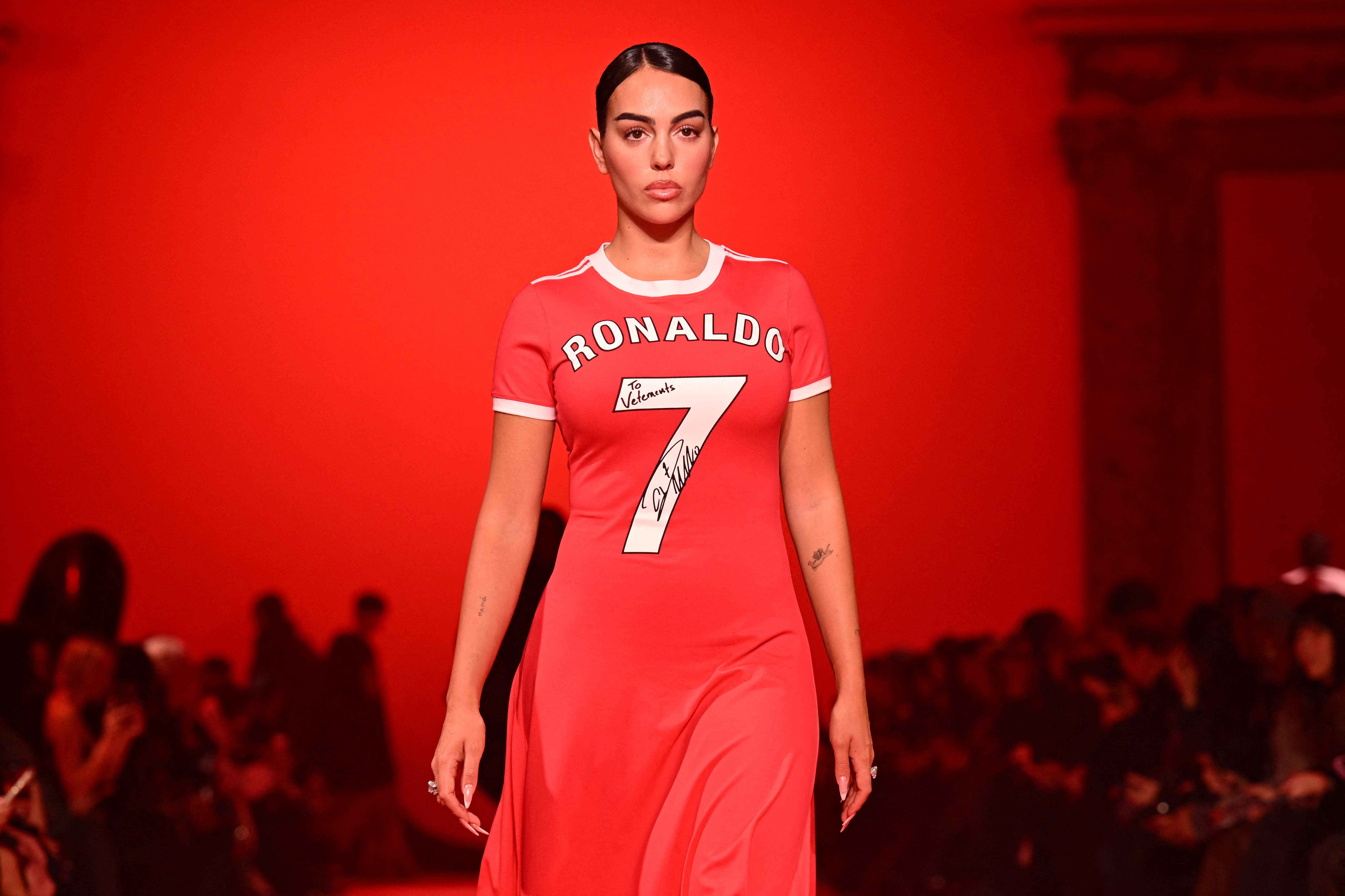 Ex-vendedora de loja de grife, Georgina Rodriguez, mulher de