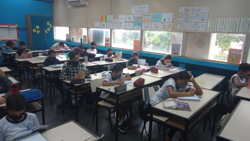 Secretaria de Educação lança programa para reduzir defasagem de ensino entre escolas da rede — Foto: Divulgação