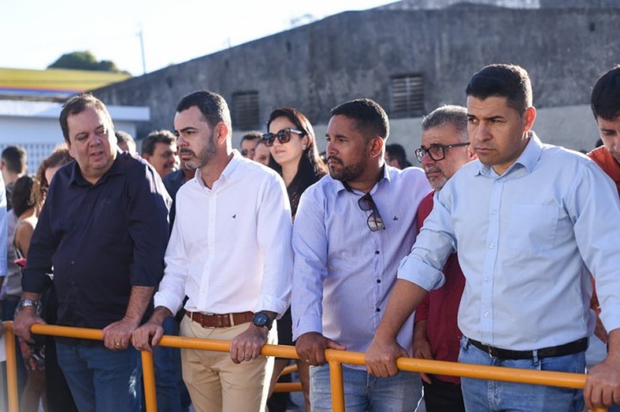 Deputado Elmar Nascimento inaugura estrada que vai beneficiar Campo Formoso, Curral da Ponta, Puxadeira, Baixio e adjacências