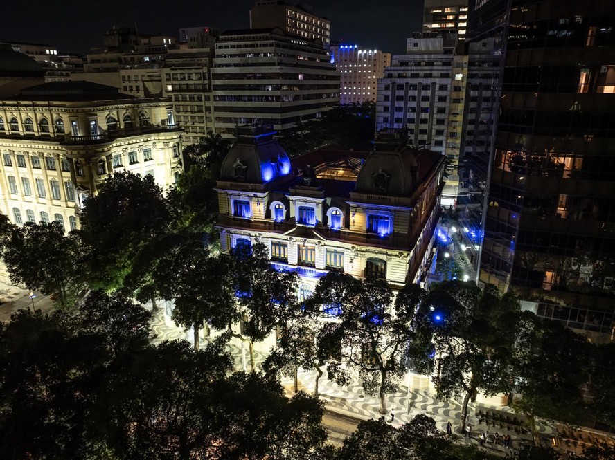 Fachada histórica do Centro Cultural da Justiça Federal ganha nova ...