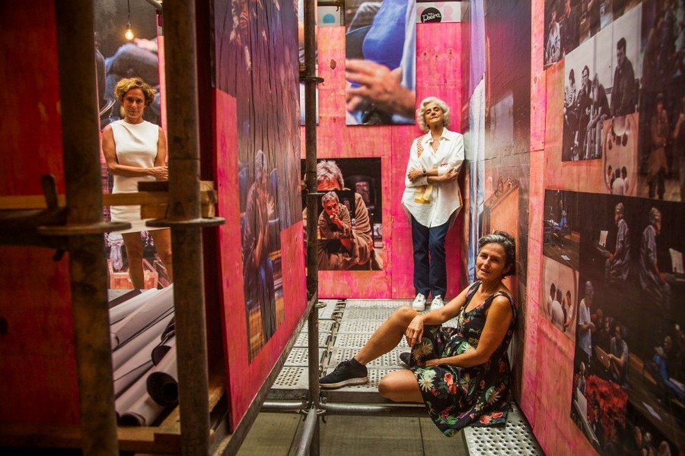 Exposição “Antes e depois dos espetáculos”, com curadoria de Bia Lessa, propõe um mergulho pelas veias do teatro Guito Moreto / Agência O Globo — Foto:         