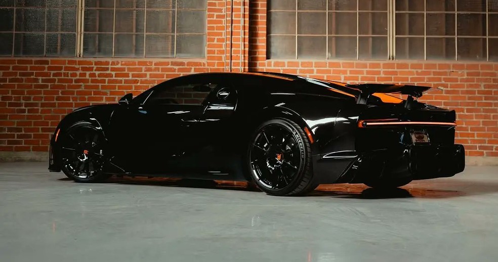Bugatti Chiron Super Sport 300+ — Foto: Reprodução/X