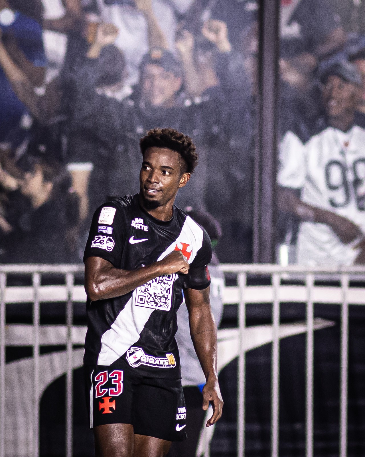 Thiago Mendes é o alicerce de um Vasco em nítida evolução; leia análise