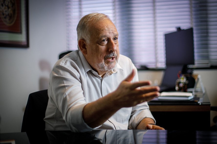 O ex-ministro das Comunicações de Lula e Dilma, Ricardo Berzoini