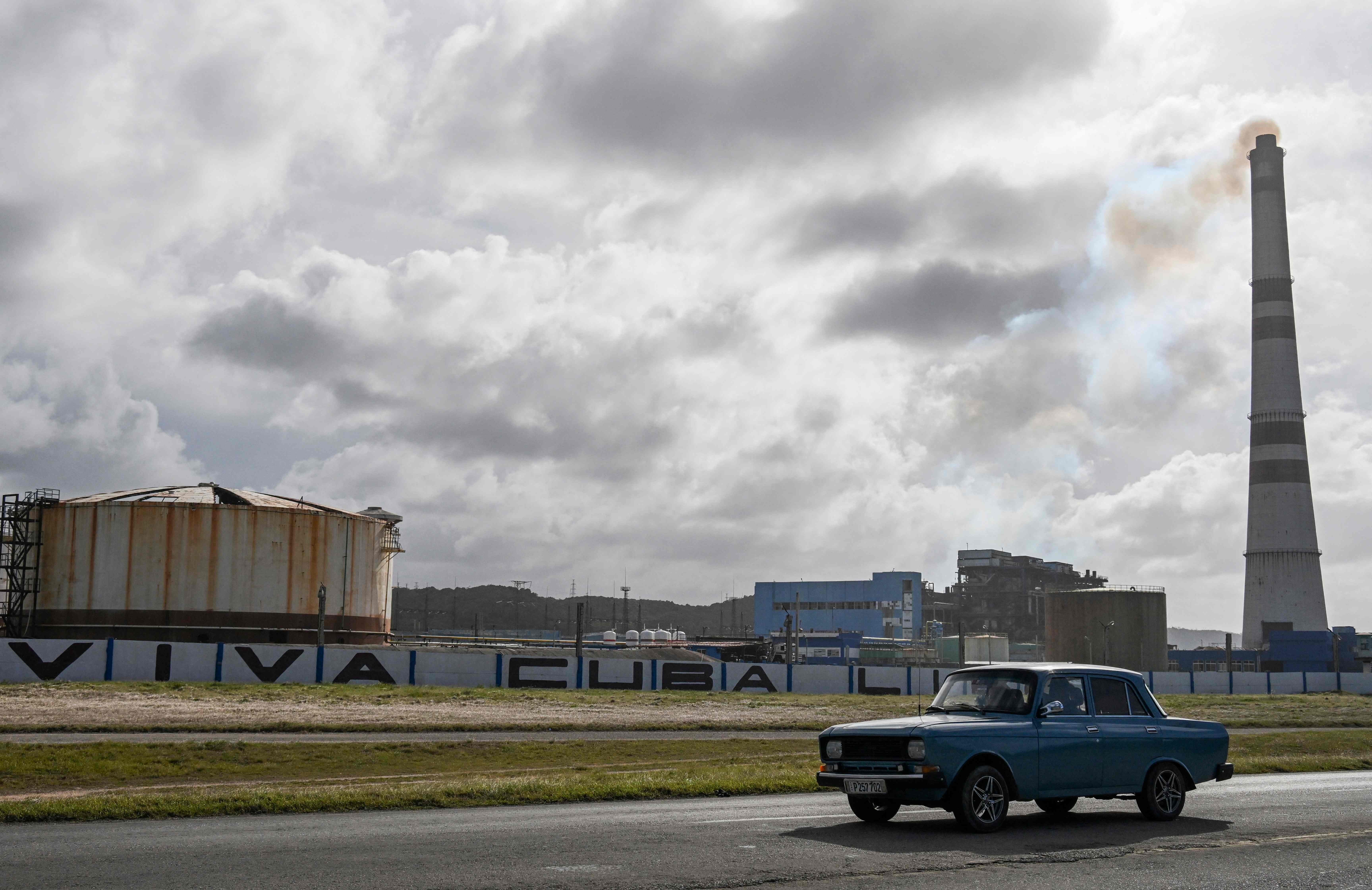 Sob pressão dos EUA, Cuba é acusada de facilitar recrutamento de cidadãos para lutar com os russos na Ucrânia