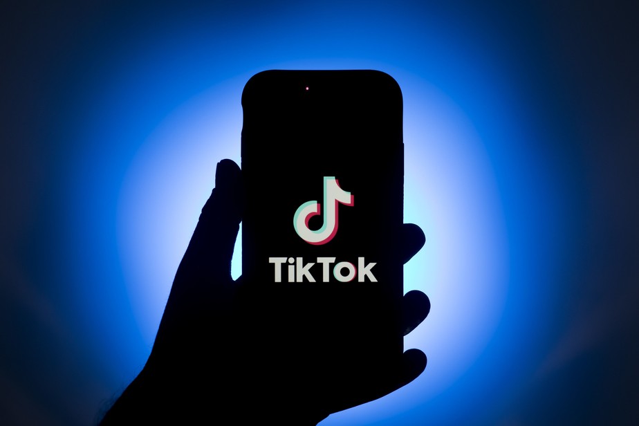 como colocar uma logo na tripulação｜Pesquisa do TikTok