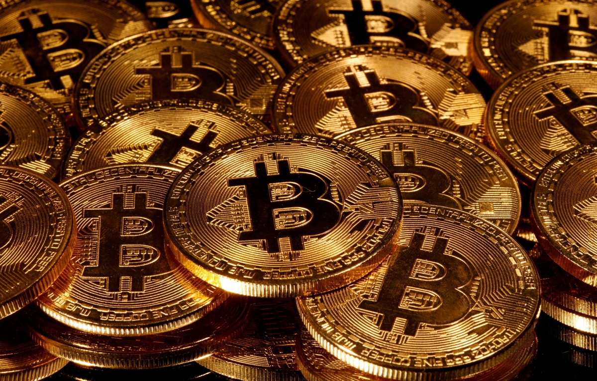 Bitcoin volta a disparar, supera R$ 500 mil, e mercado cripto ganha R$ 1,8  tri em um dia