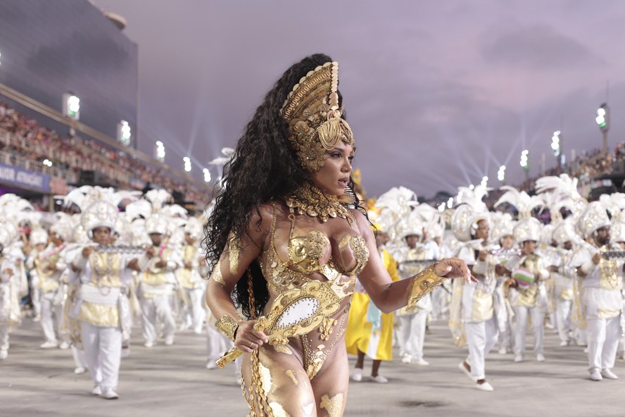 Manaus Fantasy celebra 15 anos com prêmios de até R$ 3 mil para melhores  fantasias, Carnaval 2023 no as