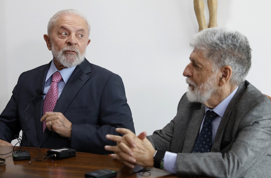 O governo brasileiro está preocupado', diz Celso Amorim sobre ataque do Irã contra Israel