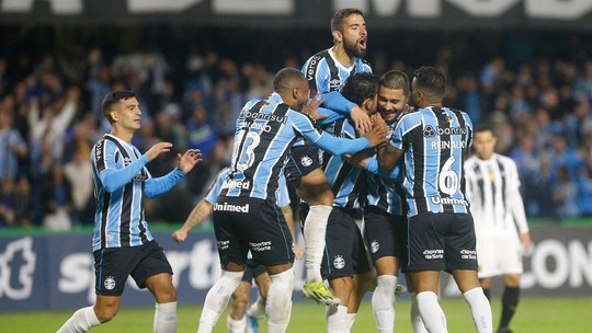 Como fica a situação do Grêmio na Libertadores após goleada sobre o The Strongest; veja