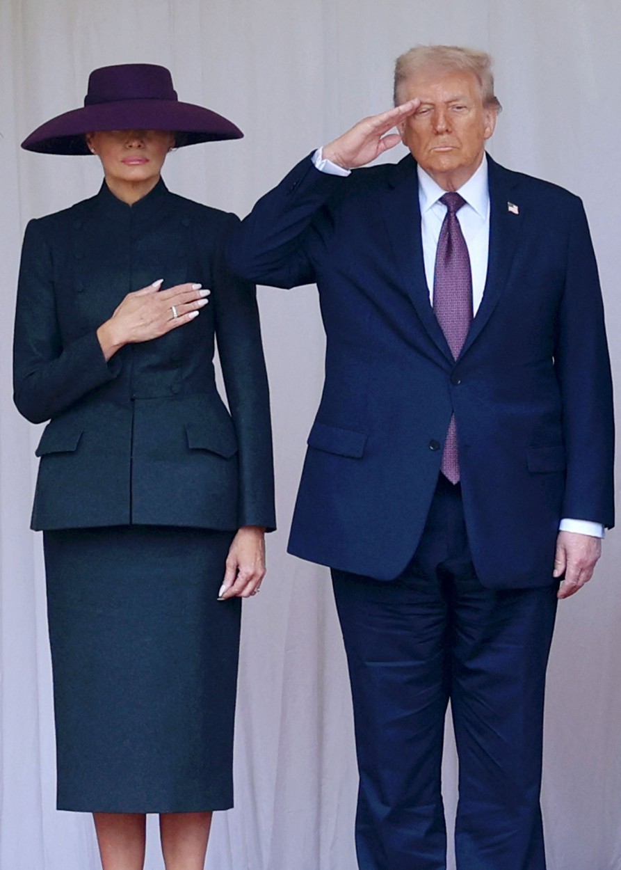 US President Donald Trump and First Lady Melania Trump arrive in the UK for an unprecedented state visit — Photo: Chris Jackson