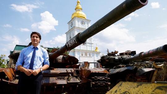 Justin Trudeau, primeiro-ministro canadense, faz visita surpresa a Kiev