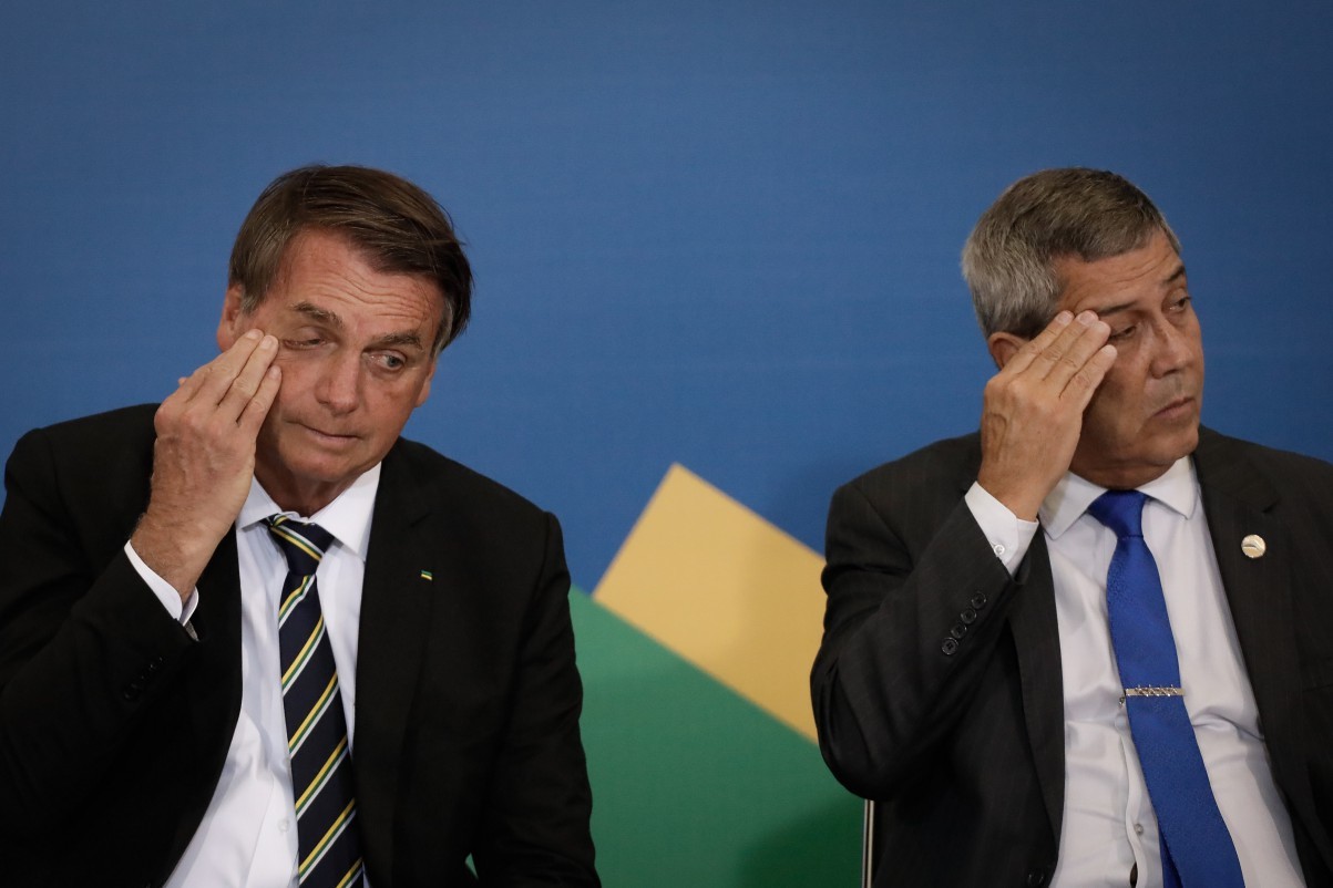 A primeira derrota de Bolsonaro em tribunal que pode expuls&aacute;-lo das For&ccedil;as Armadas