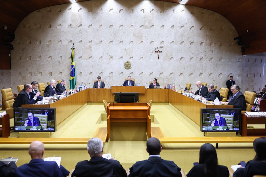 Plenário do STF durante sessão de julgamento