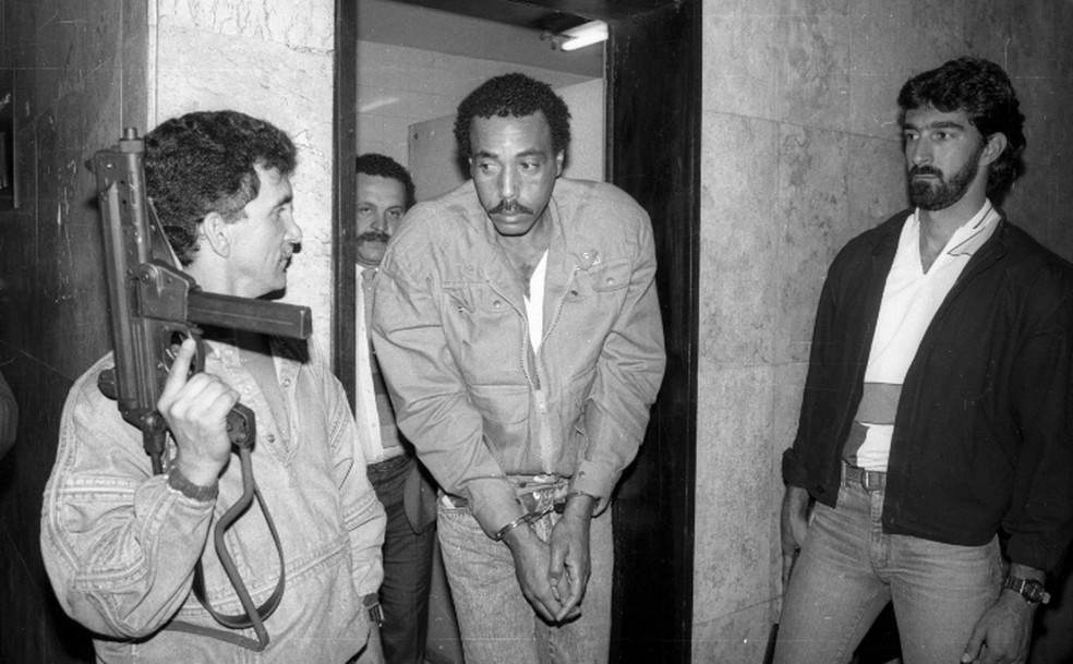 O bandido Rogério Lembruger na prisão em 1987 — Foto: Manoel Soares