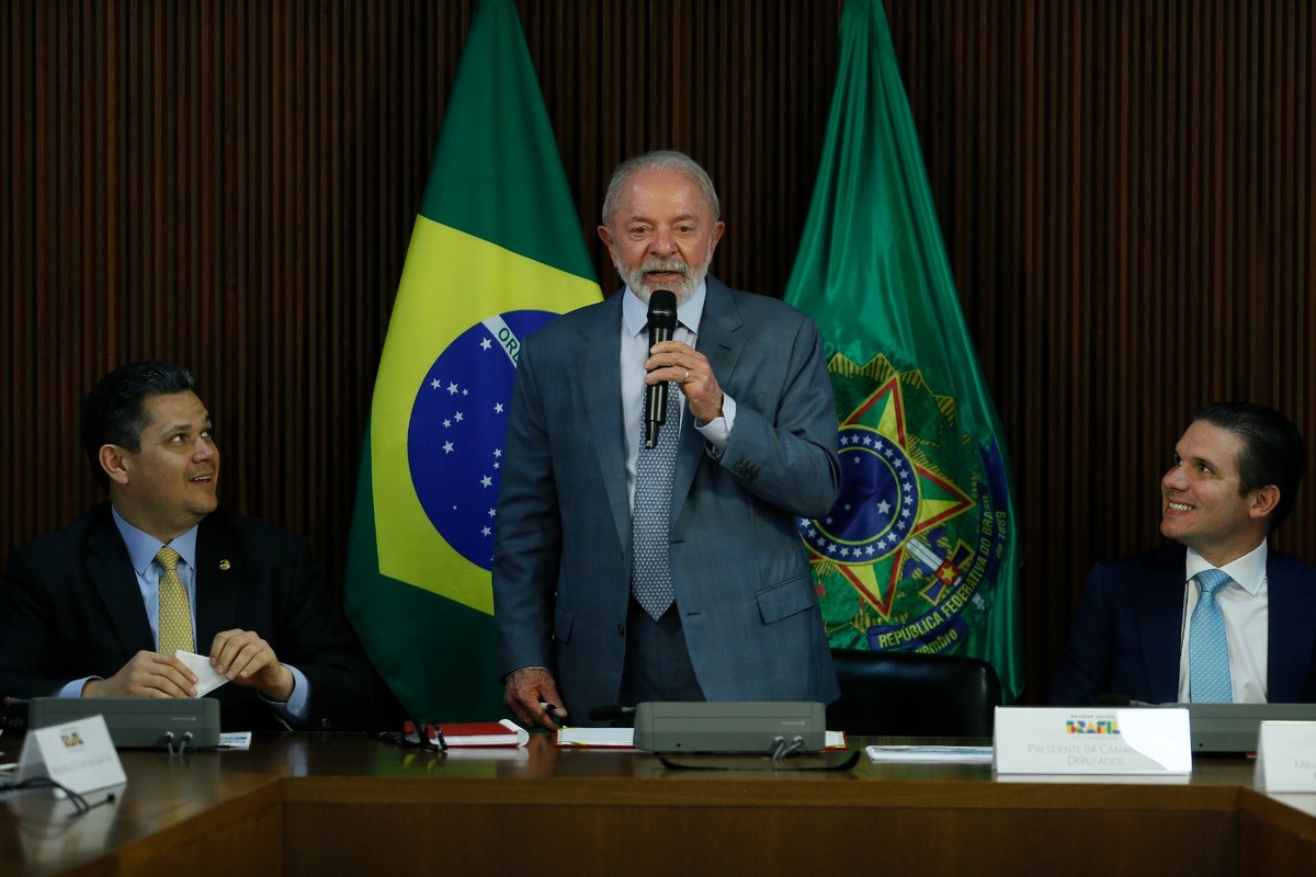 Fazenda pode aumentar congelamento de emendas parlamentares e ir ao STF se IOF for derrubado no Congresso