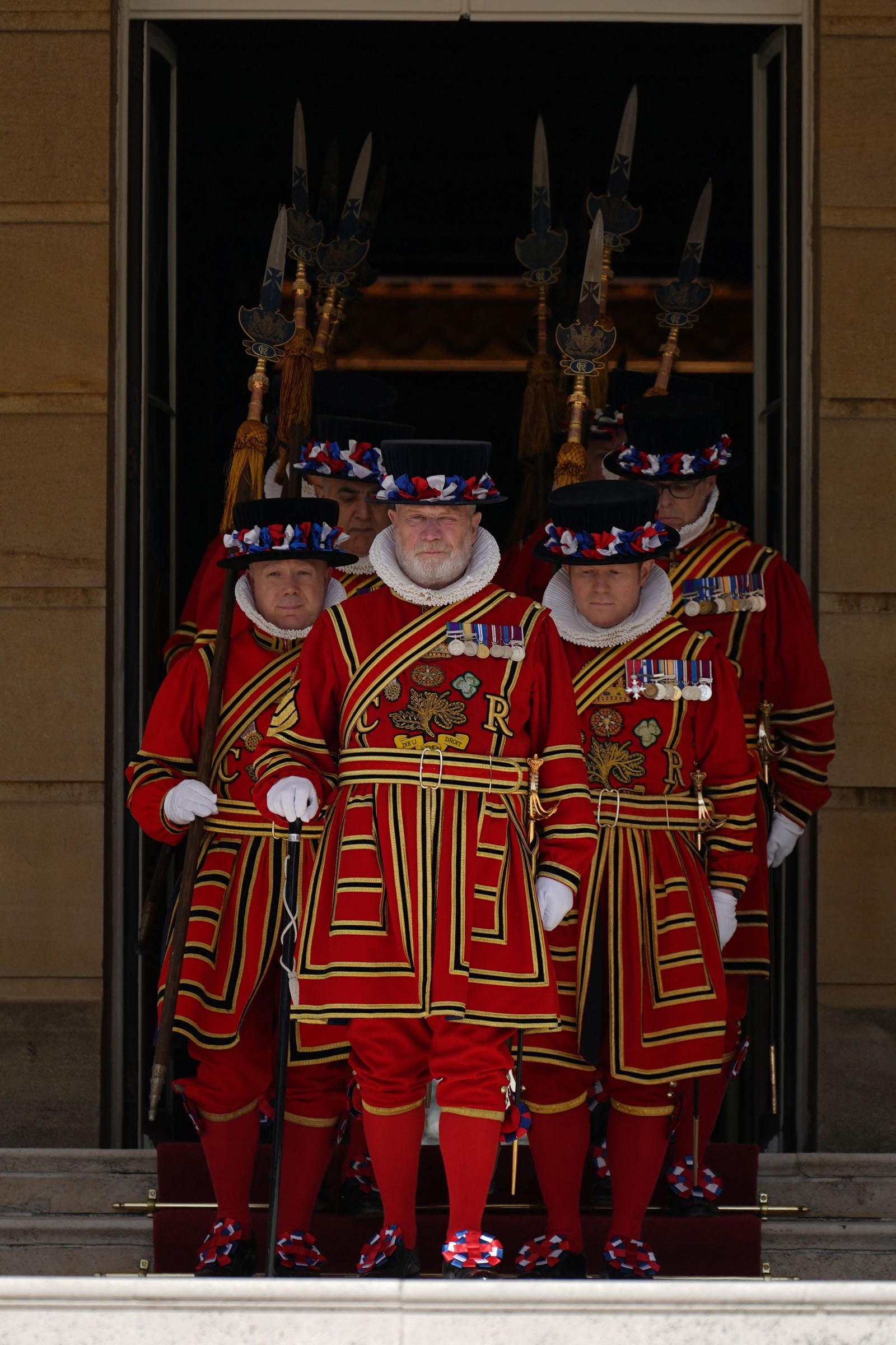 Yeoman da patrulha da Guarda durante a Garden Party, no Palácio de Buckingham, em Londres — Foto: Yui Mok / POOL / AFP