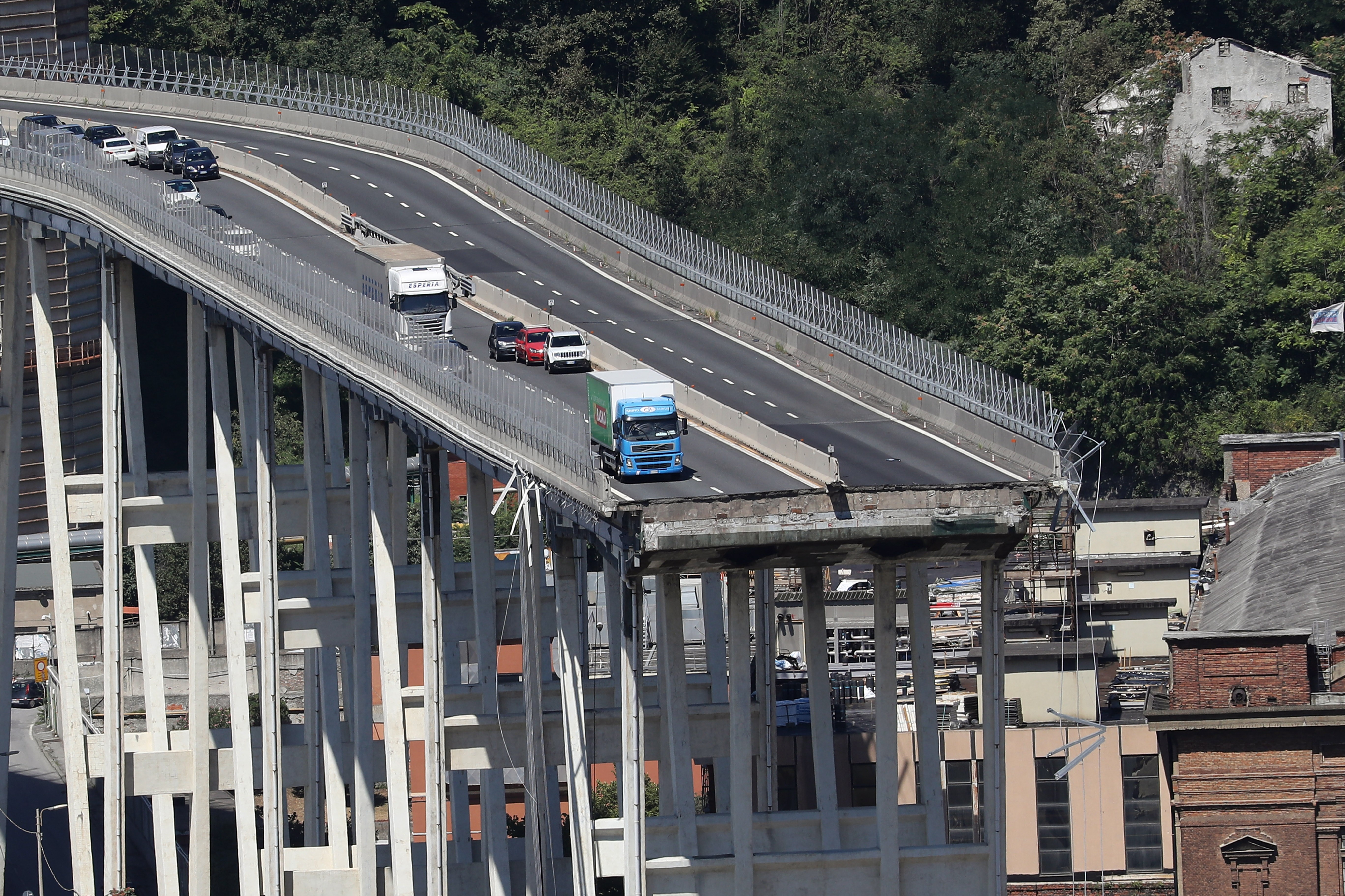 Ponte Morandi: 32 condenados por desabamento que matou 43