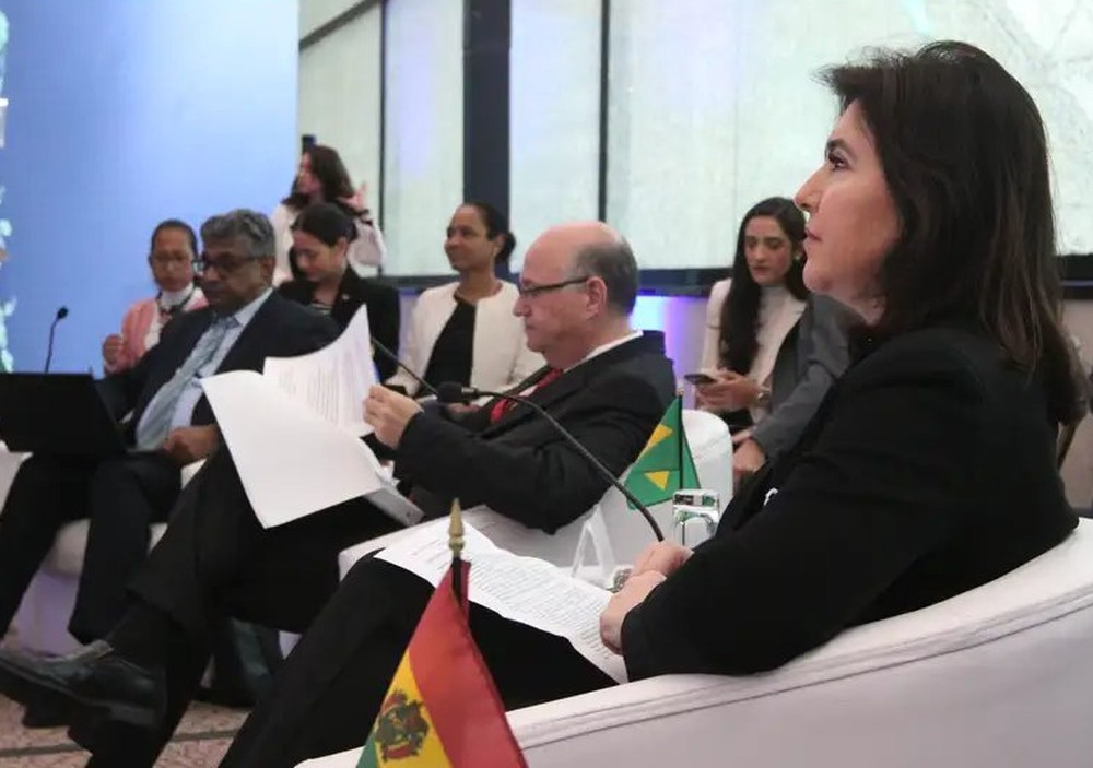 Recorrer à Justiça contra equiparação salarial é discriminação contra ...