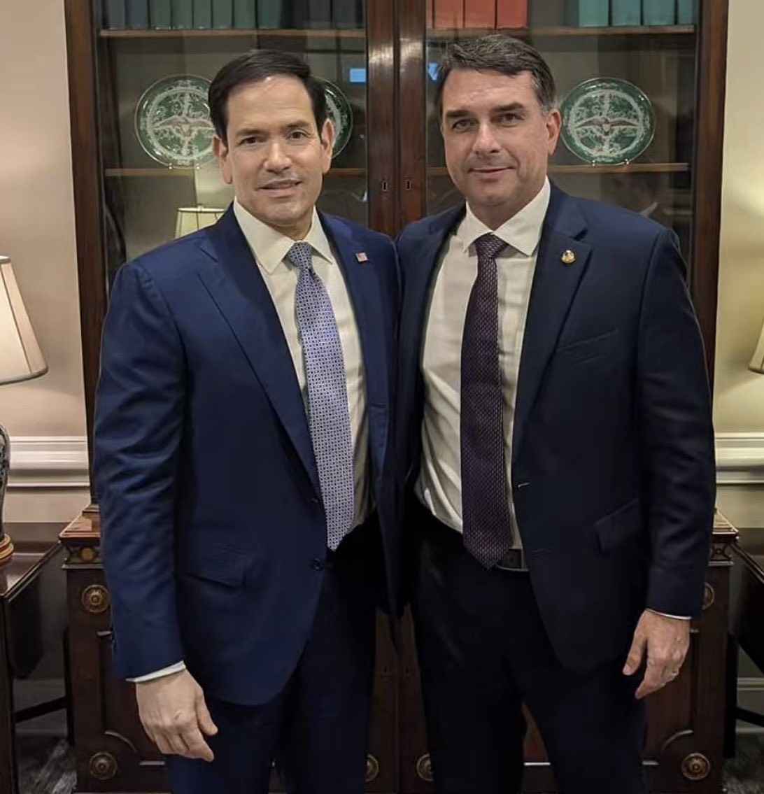 PT usa carta de Marco Rubio para pedir investigação de Flávio Bolsonaro e PL à Justiça