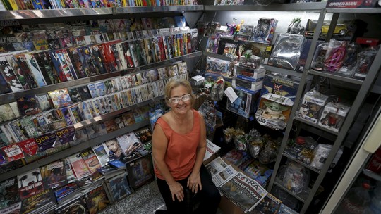 Bancas 'raiz' se modernizam sem abrir mão da tradição e ainda podem ser encontradas em diversos bairros do Rio