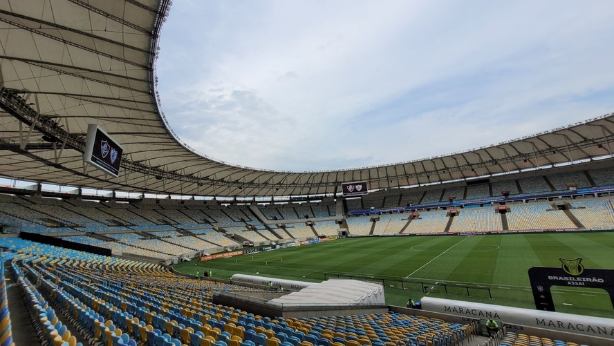Proprietários de cadeiras cativas no Maracanã já podem retirar ingressos  gratuitos para a Copa América - Lance!
