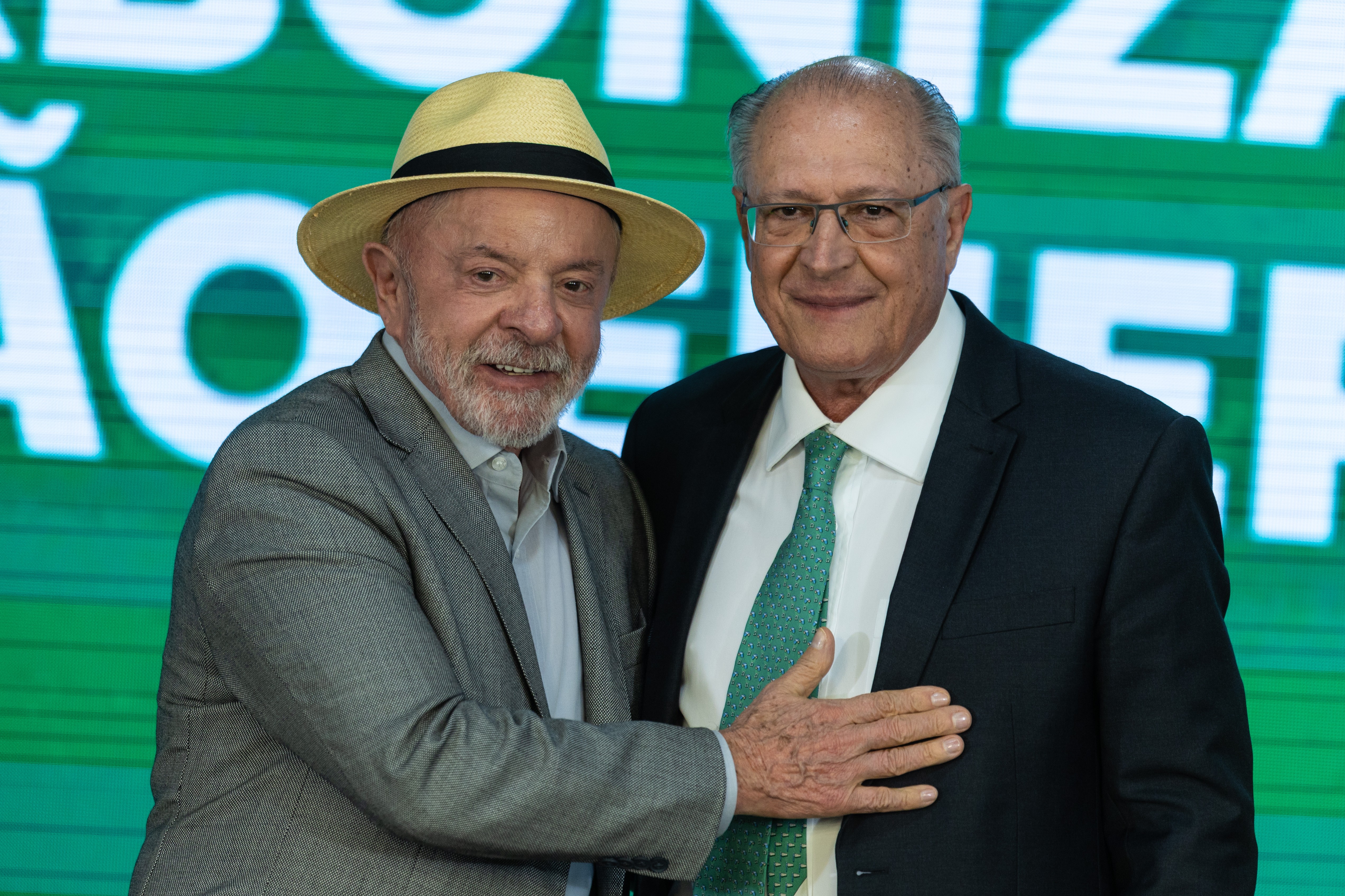 Ideia de Alckmin na Fazenda também mira reedição de 'frente ampla', mas reverter desvantagem de Lula exige outras medidas