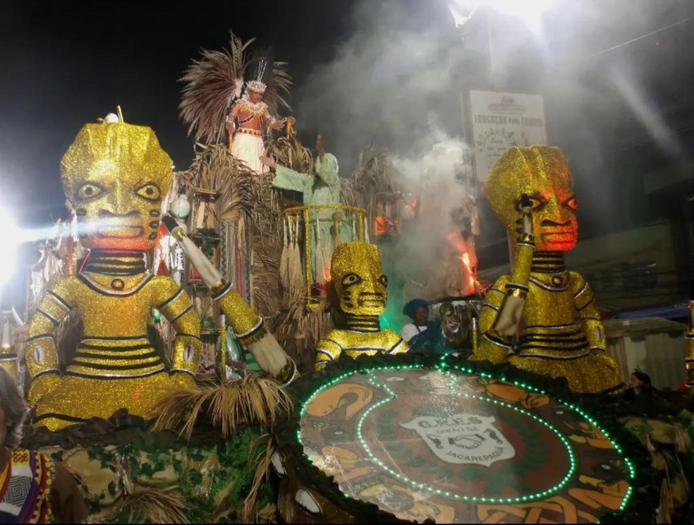 Campeã do desfile na Intendente Magalhães, União de Jacarepaguá retornará a Sapucaí em 2023  Foto: Reprodução — Foto:         
