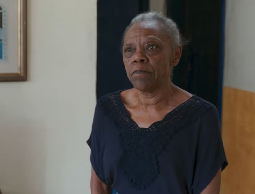 Teca Pereira em "Vale tudo" como Nise — Foto: TV Globo