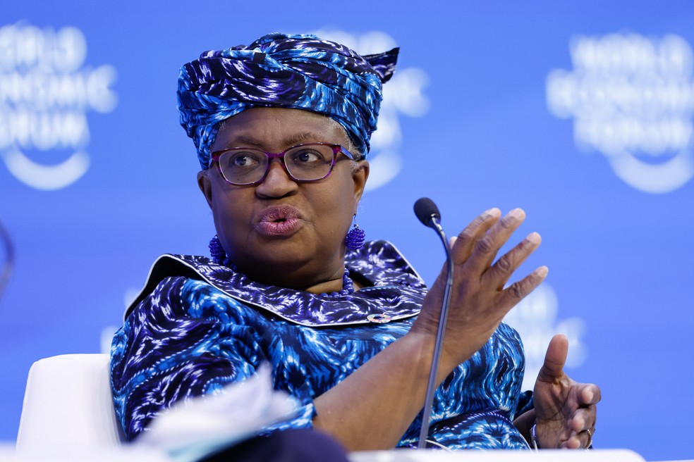Ngozi Okonjo-Iweala, presidente da OMC — Foto: Stefan Wermuth/Bloomberg