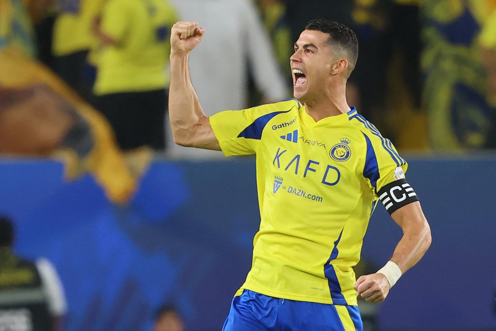 Cristiano em ação pelo Al-Nassr — Foto: Fayez NURELDINE / AFP