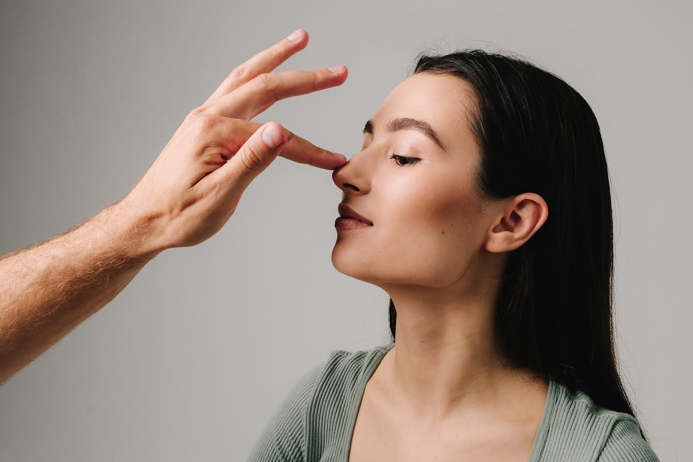 Rinoplastia evolui e alia estética e função respiratória - QTU Questões do Universo