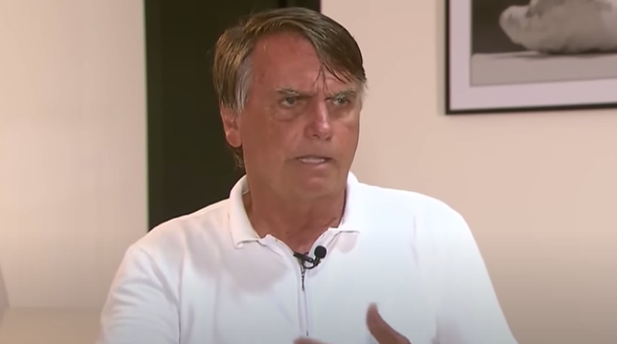 Isso n&atilde;o &eacute; golpe', diz Bolsonaro sobre minuta com declara&ccedil;&atilde;o de estado de s&iacute;tio  achada em sua sala na sede do PL
