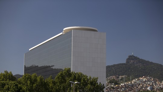 Firjan vai abrir centro de formação em IA e TI no Rio — e reduzir vazio do Eco Sapucaí