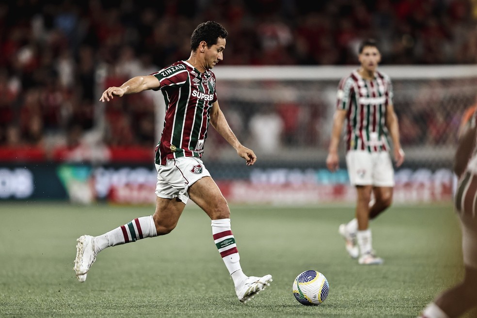 Ganso durante Athletico-PR x Fluminense &mdash; Foto: LUCAS MER&Ccedil;ON / FLUMINENSE F.C