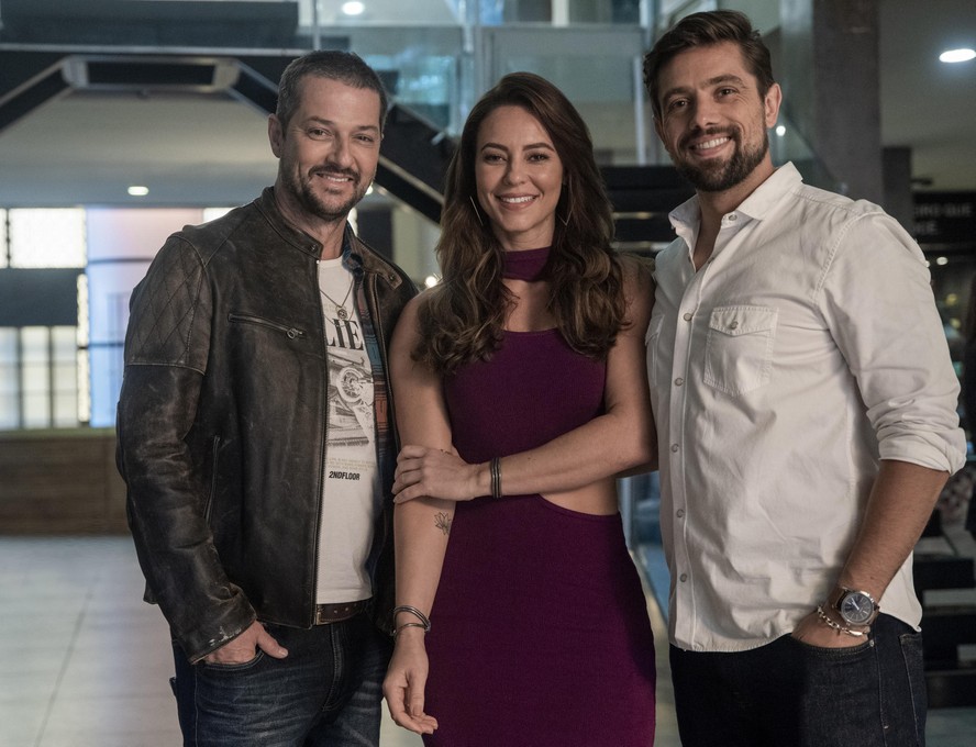 Próxima novela das sete da Globo, Cara e Coragem será exibida também  durante as madrugadas
