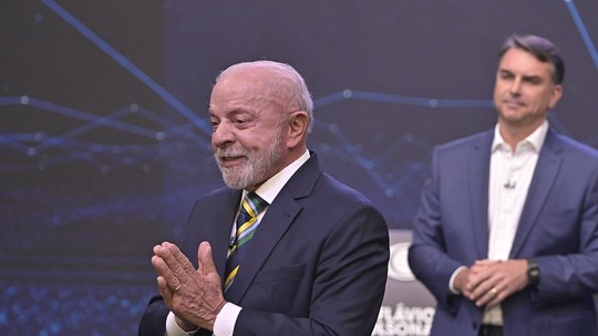 Como assistir ao debate da Band ao vivo entre Flávio Bolsonaro e Lula