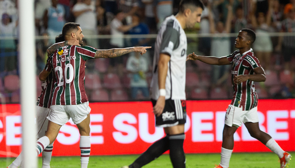 Fluminense abre dois gols de vantagem, mas cede empate ao Atlético-MG