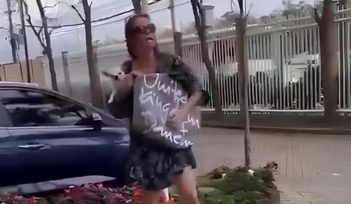 MP recorre para que seja decretada a prisão preventiva de mulher filmada maltratando cachorro no Recreio - QTU Questões do Universo