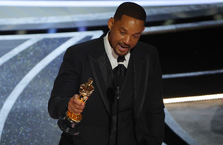 Will Smith conquista o Oscar após tapa em Chris Rock REUTERS