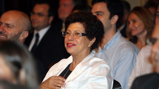 Morre Maria Carmem Barbosa, autora de novelas e humorísticos como 'Salsa e merengue' e 'Toma lá, dá cá'