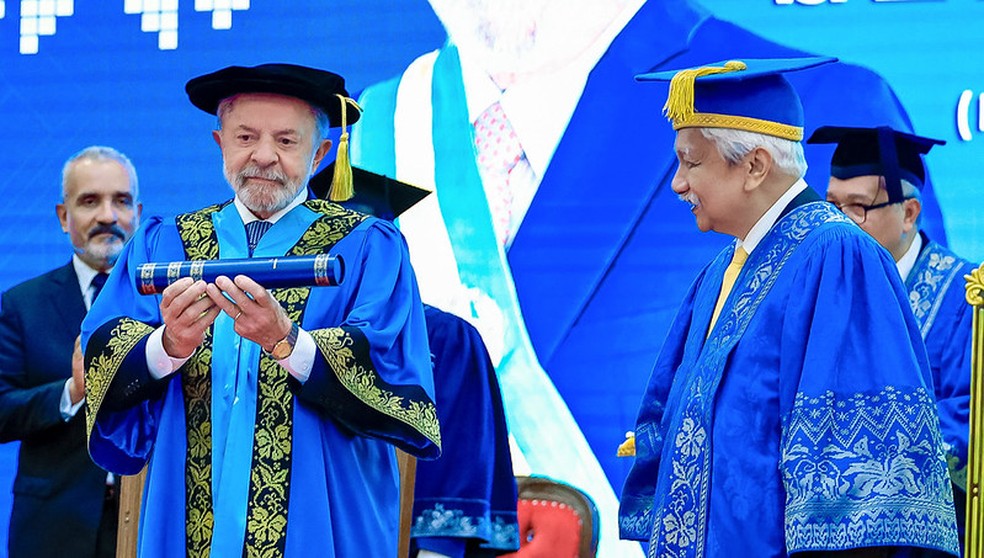 Lula recebe título de Doutor Honoris Causa na Malásia — Foto: Ricardo Stuckert / PR