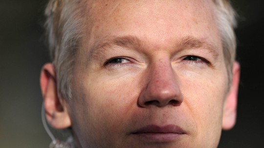 Justiça britânica decide hoje se concede último recurso a Julian Assange contra sua extradição para os EUA
