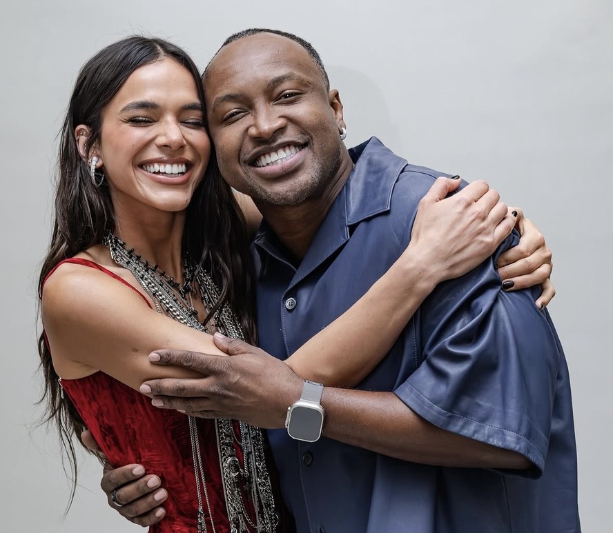 Thiaguinho compartilha fotos de show em festa de Bruna Marquezine e faz  declaração emocionante